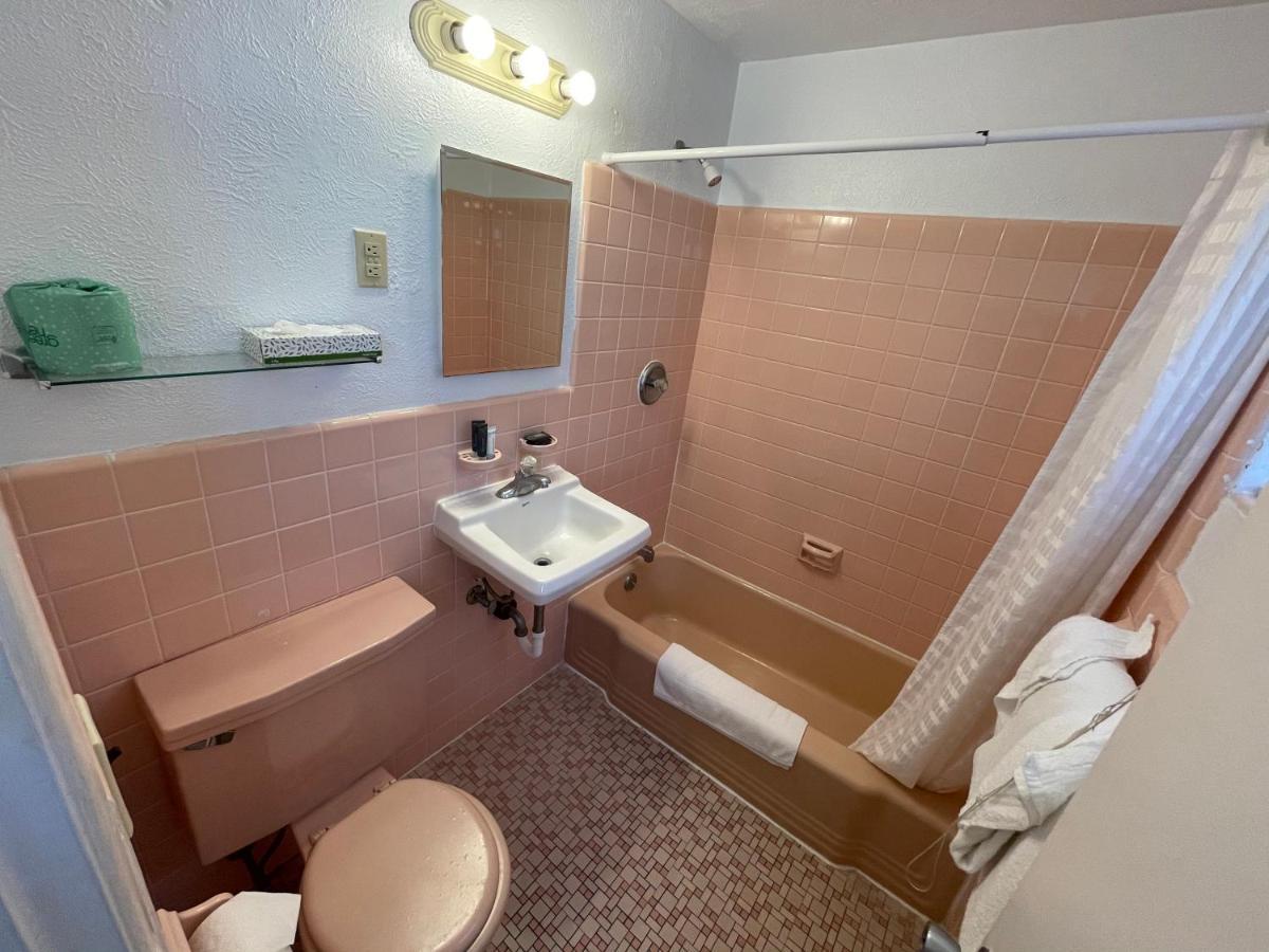 American Safari Motel Wildwood Crest Beach Экстерьер фото